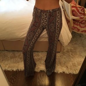 Abercrombie Flowy Pants - Paisley Print
